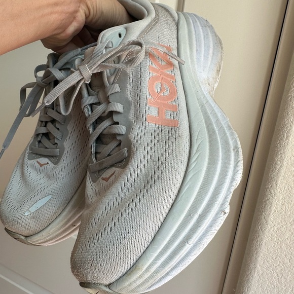 Hoka one one Bondi 8 women’s size 7.5B - Picture 4 of 16